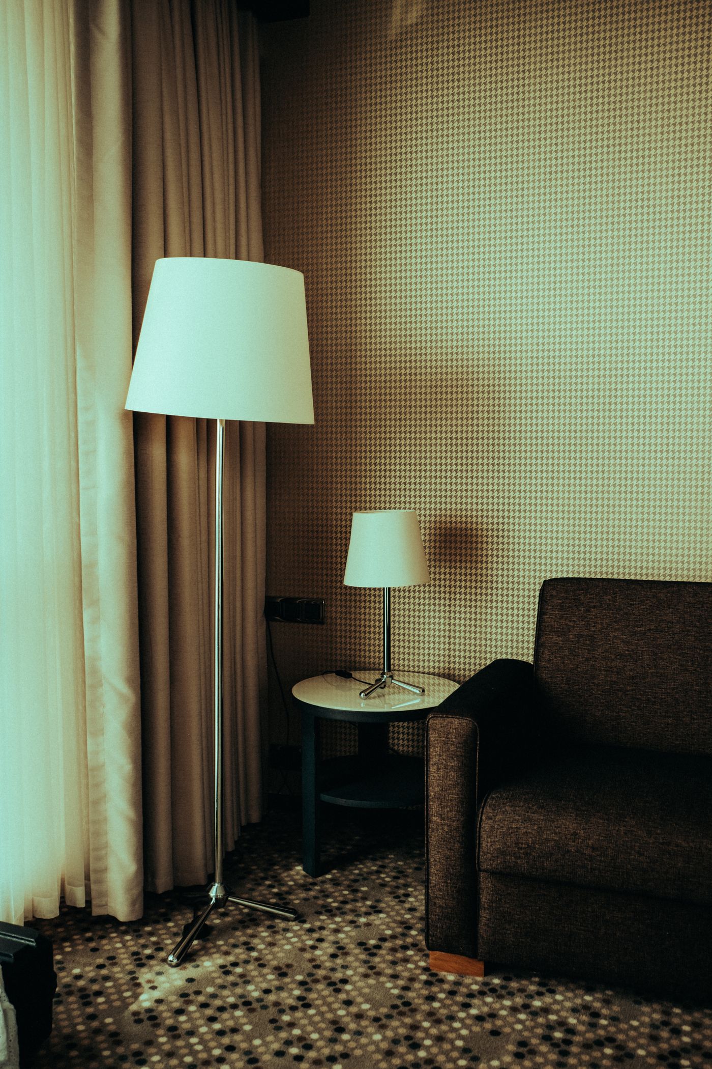 Arc Wood and Linen Floor Lamp - Image 3